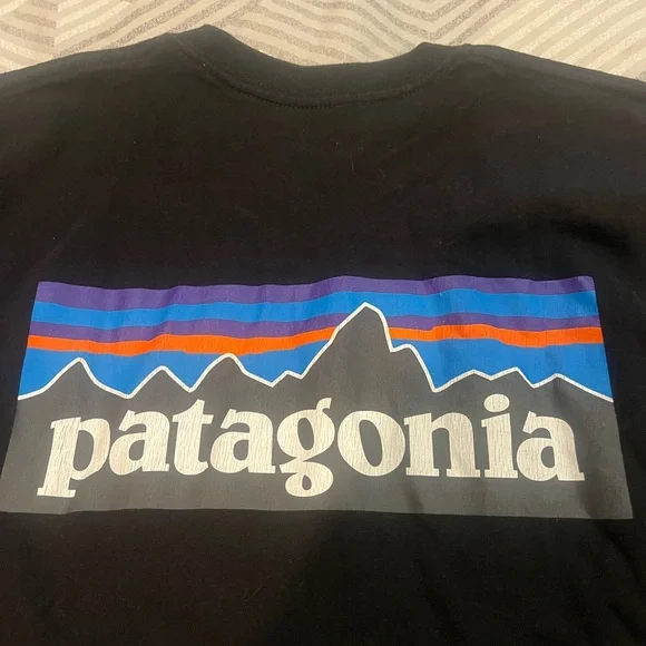 Vans and Patagonia long sleeve t shirt bundle - Picture 9 of 13